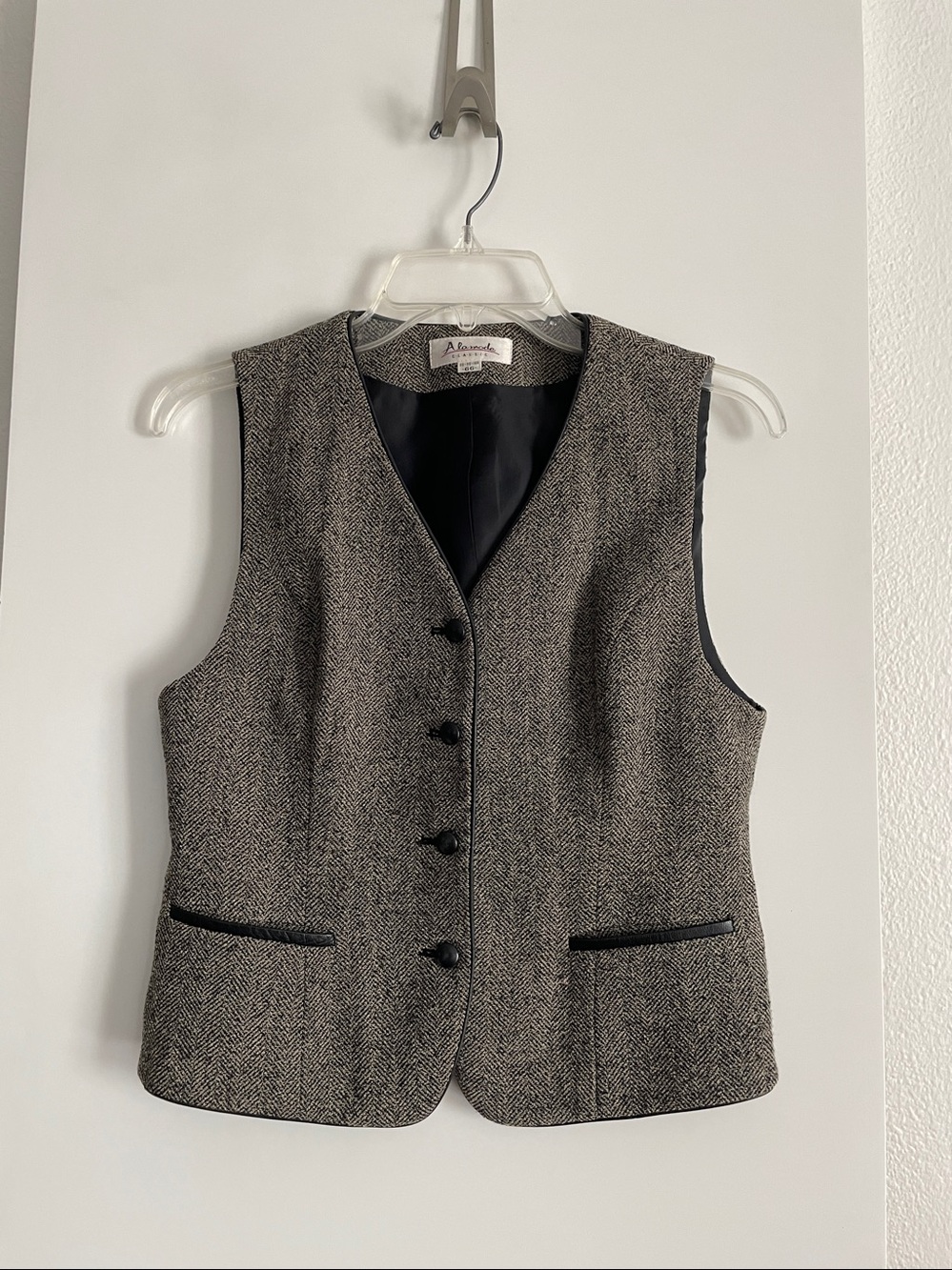 VTG Alamode- Wool Leather Brown Tweed Vest Waistcoat Top Lined Korean
